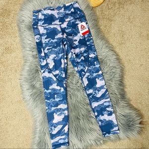 NWT- Blue Reebok camo printed leggings